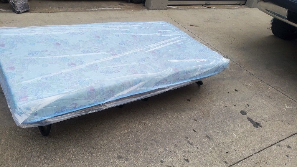 Twin Mattress Memory Foam 5 Inches High 120