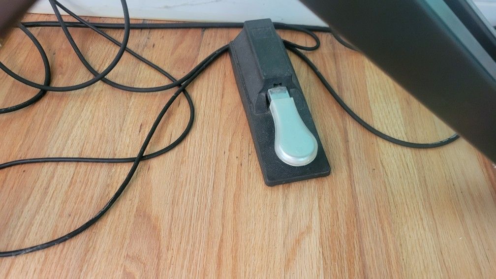 VFP-1-25 sustain pedal