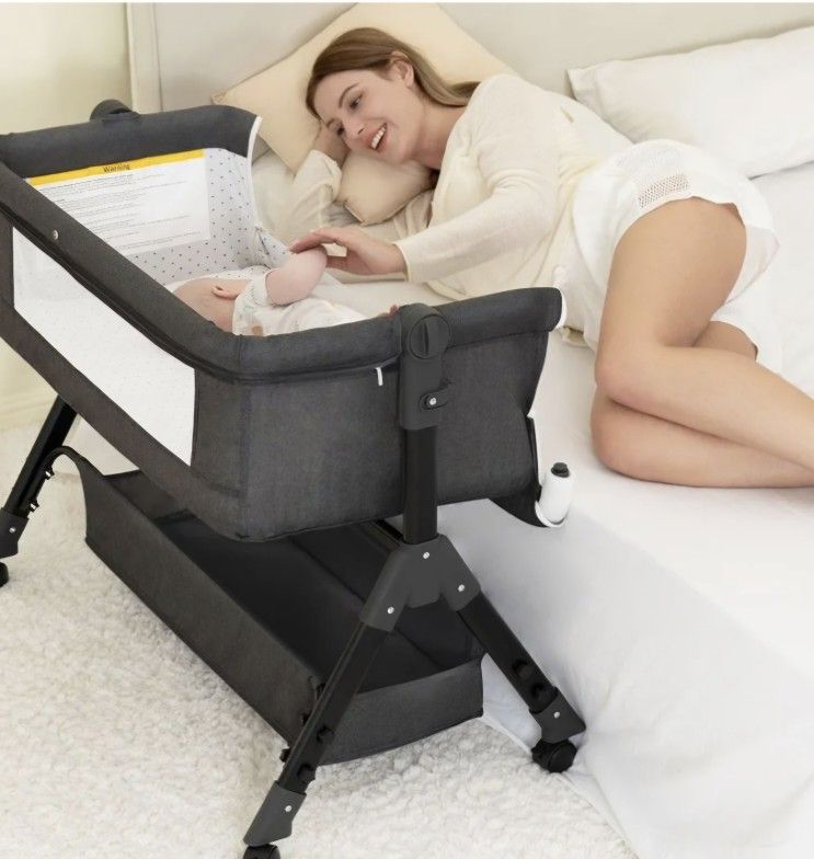 Baby Bassinet, Bedside Bassinet for Baby, 3 in 1 Bassinet Bedside Sleeper with Wheels, Mosquito Net, Adjustable Easy Folding Portable. New 