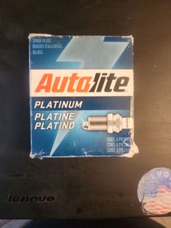 Set of 4 Autolite Platinum Spark Plugs AP5325