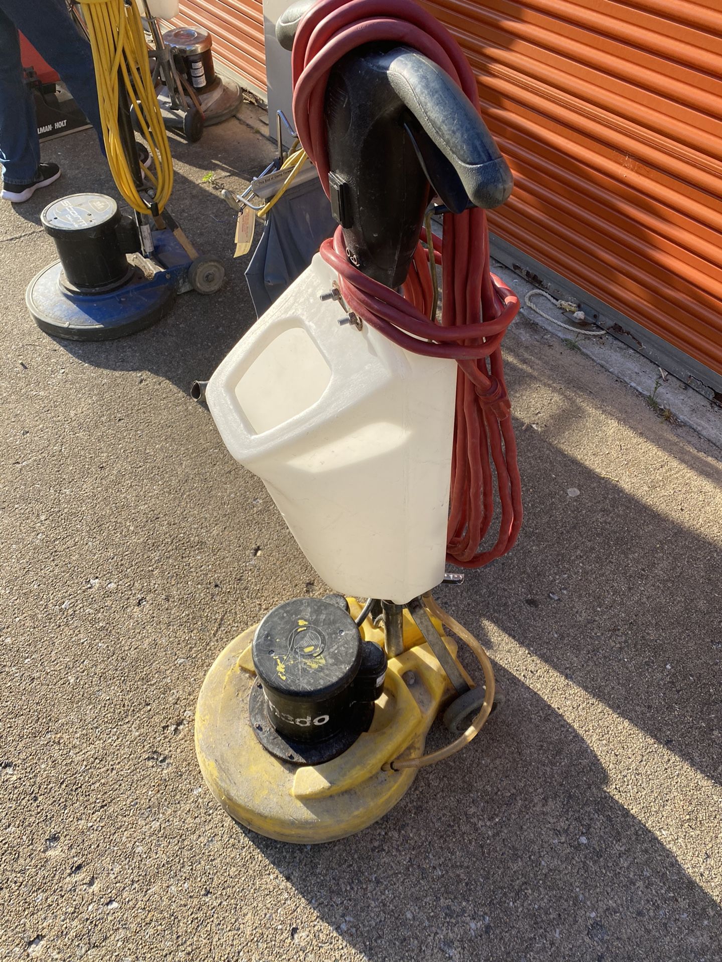 Tornado Floor Machine for Sale in Glen Burnie, MD OfferUp