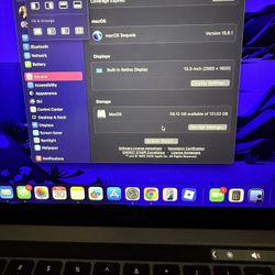 MacBook Pro with touchbar 13-inch 2019