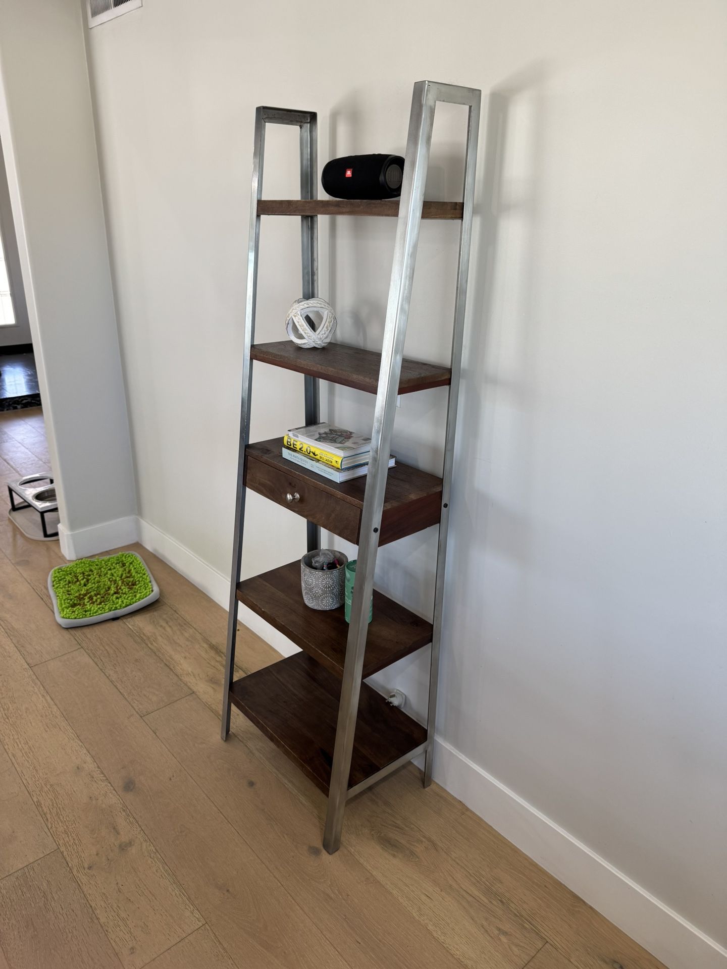 Freestanding Shelves