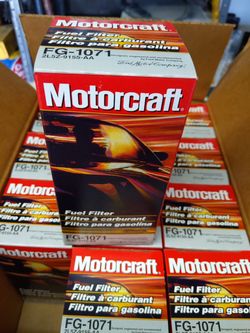 Case of 12 motorcraft gas filters FG-1071