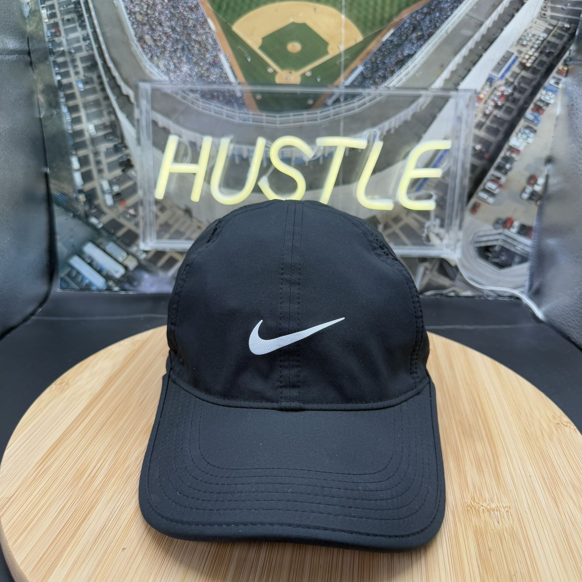 Nike Featherlight Dri-Fit Cap Black