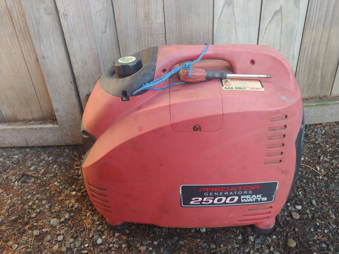 Predator 2500w Generator