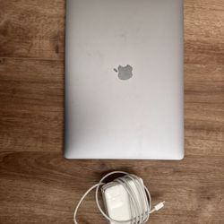 2016 MacBook Pro 15”