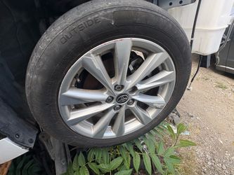 2023 Toyota Corolla 16inch 10 spoke alloy wheel