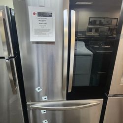 27 cu. ft. French Door Refrigerator in Fingerprint Resistant Stainless with Internal Dispenser, ENERGY STAR