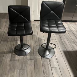 2 Set Of Bar Stool 