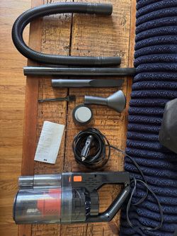 Car vacuum cleaner