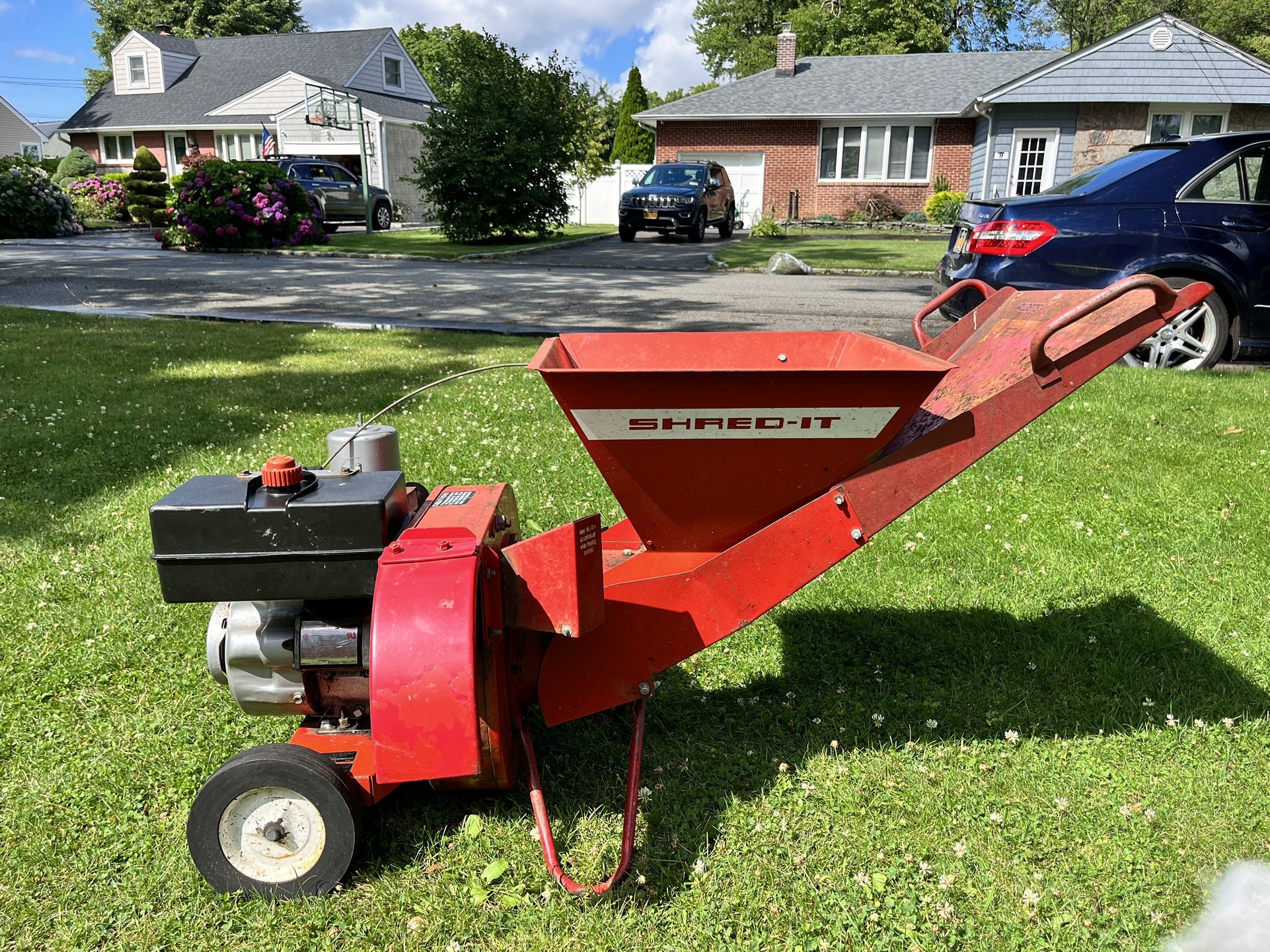 SHRED-IT CHIPPER SHREDDER ELECTRIC START TECUMSEH 8hp Engine Runs