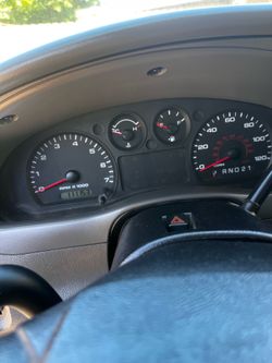 Ford Ranger XLT v6 título limpio 111mil millas