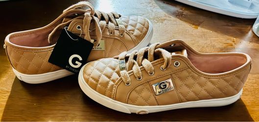 G by Guess women’s Low-Top Sneakers