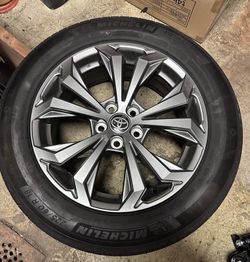 2023 Oem Rav 4 18 Inch Oem Rims And Tires