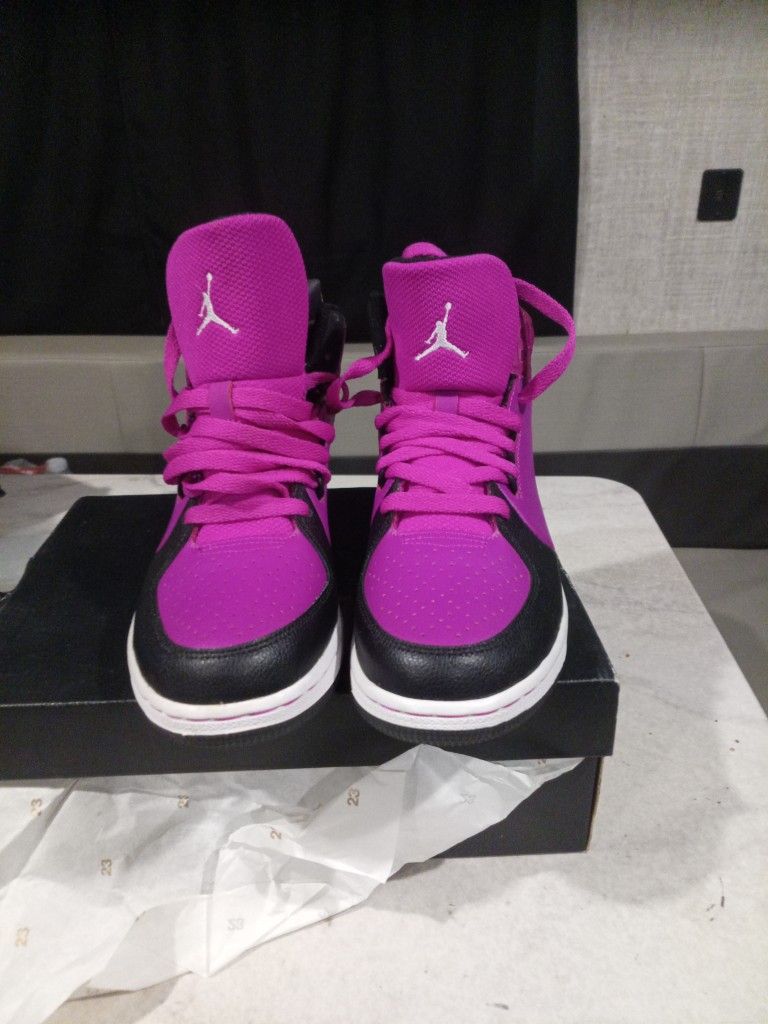 Jordons Size 6 youth