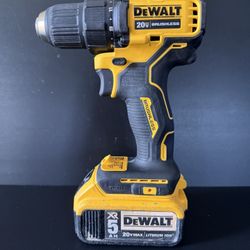 DEWALT ATOMIC 20V MAX  Brushless  1/2 in. Drill/Driver With 5.0 ah Battery 