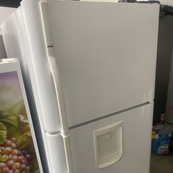 Refrigerator Kenmore 