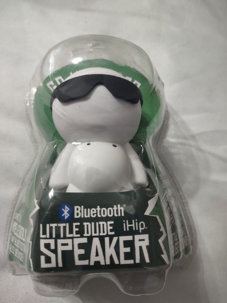 iHip, Little Dude Speaker Key Chain, Rechargeable - WLG-LILDUDE - , White