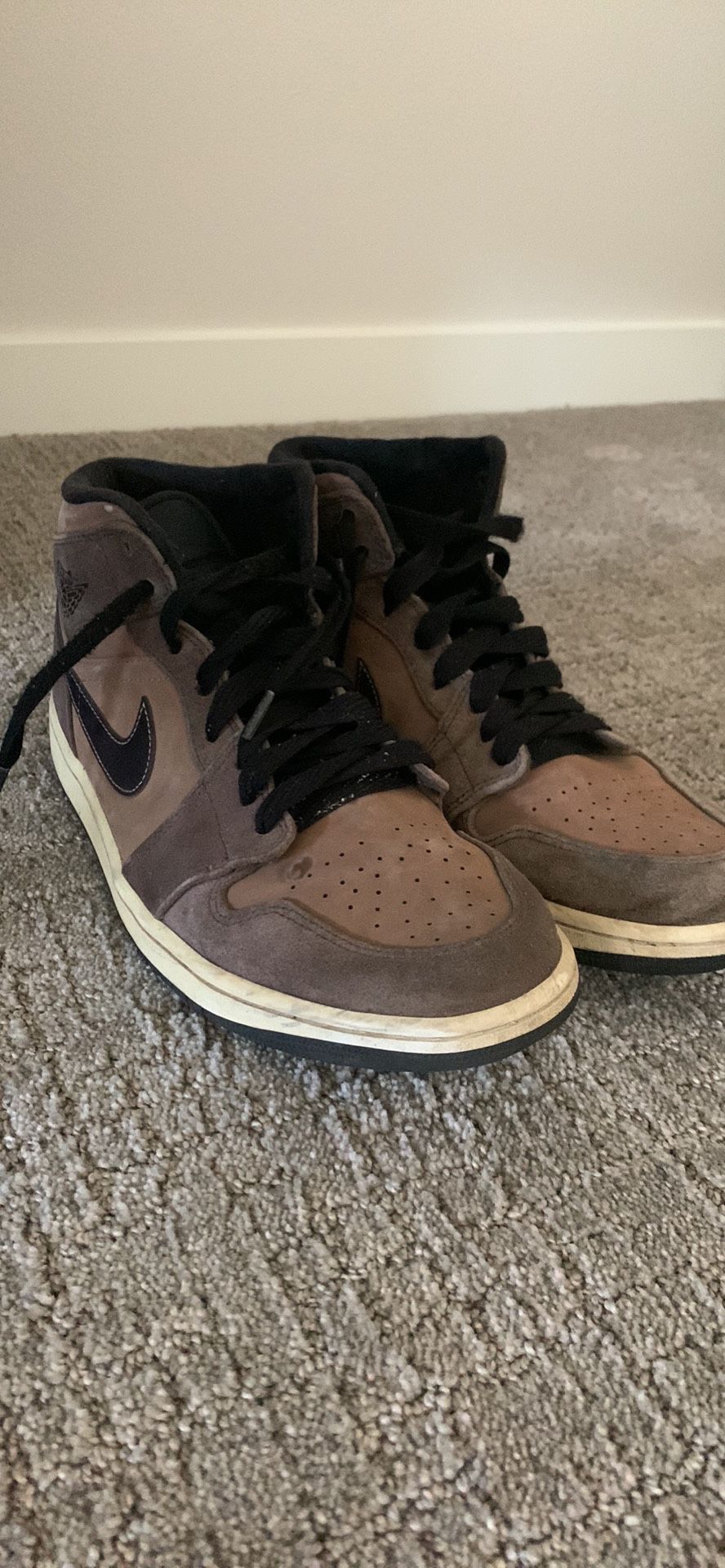 Brown Jordan 1’s 10.5