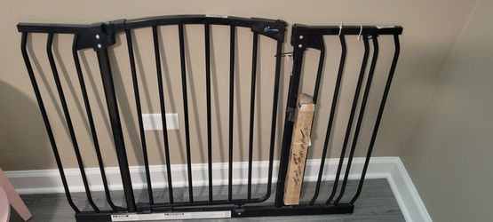 Dreambaby steel baby gate