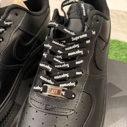 SURPREME X Nike Forces