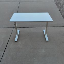 IKEA Trotten / Skarsta Sit Stand Desk with Hand Crank