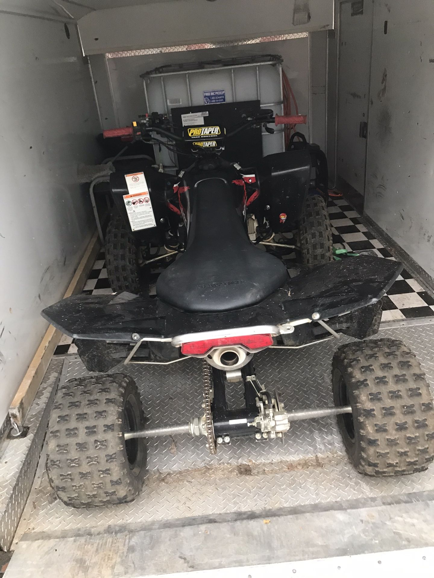 Suzuki 450 LTR