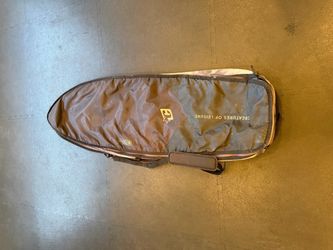 5’10 Creatures of Leisure surfboard bag