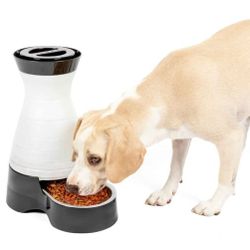 Healthy Pet Food Station Gravity Feeder Holds 4lbs of food