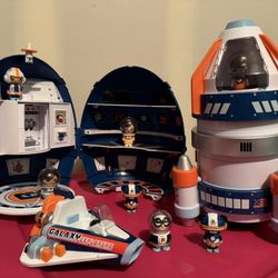 Ryan’s World Space Playsets