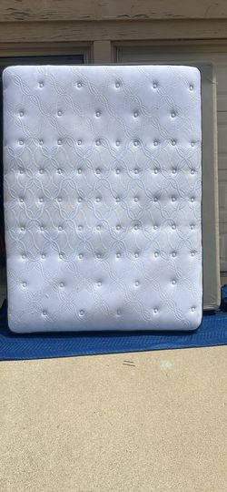 Queen Mattress and Box Spring