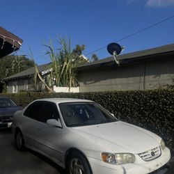 2000 Toyota Corolla