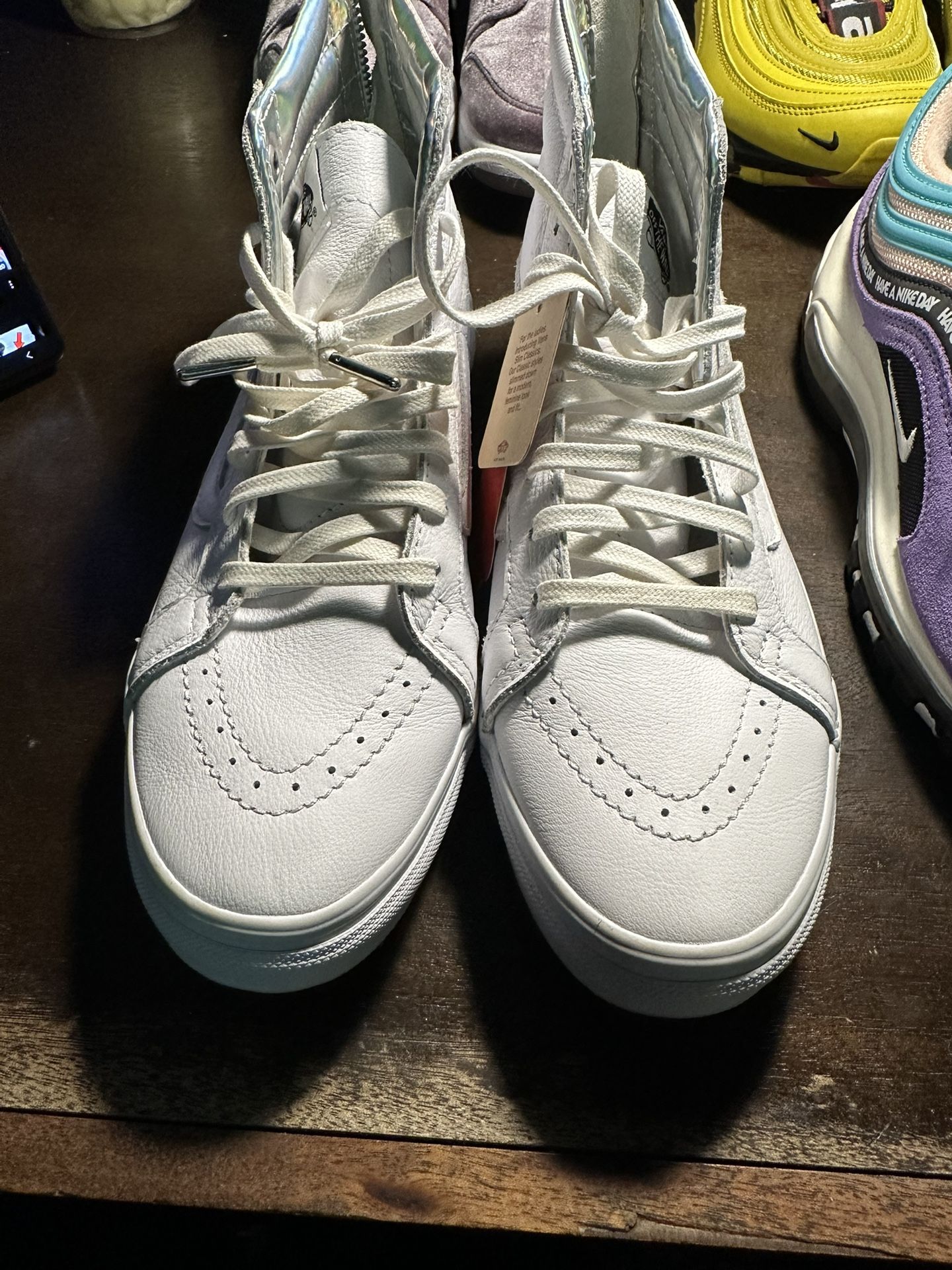 Vans Slim Zip In The Back Leather New !!