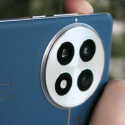 oneplus 13 blue
16 gb ram with 512 gb