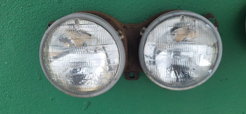 Bmw E30 Headlights OEM