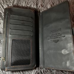 Woman Wallet ❗️Firm Price❗️