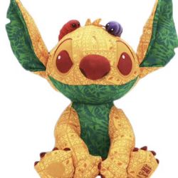 BRAND NEW WITH TAGS  DISNEY STORE  STITCH CRASHES DISNEY  CLASSIC LION KING