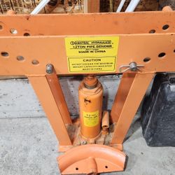 Pipe Bender 12 Ton.