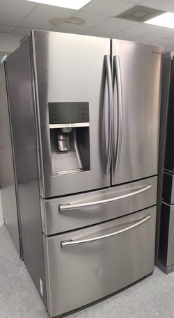 Samsung 4-Door Stainless Steel Fridge
