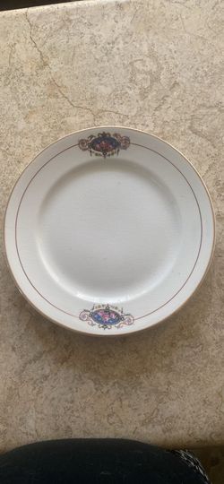 Vintage 9” plate