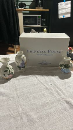 Princess house ceramic oil lamps