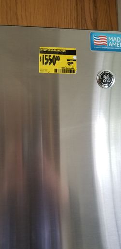 Ge like new stainless steel fridge moving needs to go new model paid $1500 now $1200