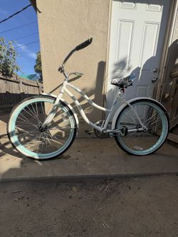 Beach Cruiser Bike