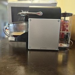 Nespresso Pixie Coffee Machine