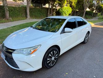 2017 toyota camry LE