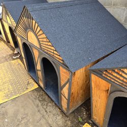 Extra Large Dog House (Built/ready)