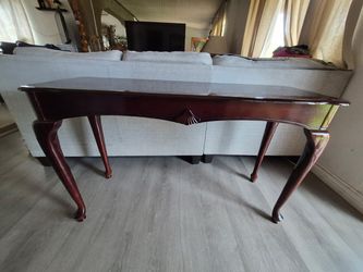 Cherry Wood Queen Anne Console Sofa Table
