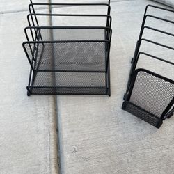 Desk accessories