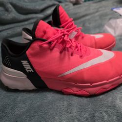 Nike W8